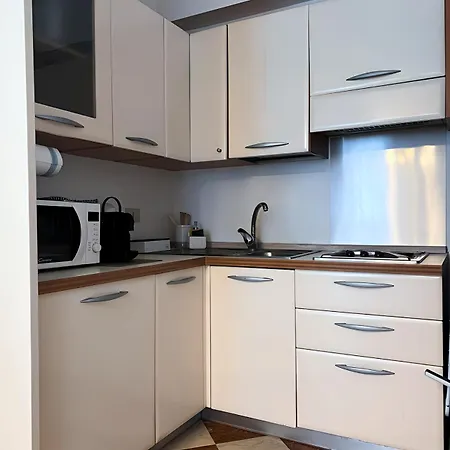 Apartman Secret Garden View